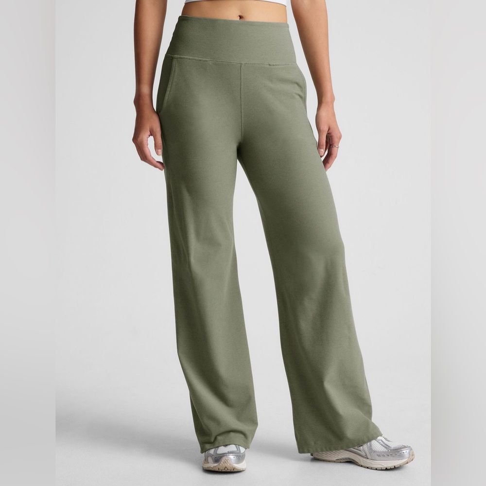 Beyond Yoga Spacedye Laid Back Wide Leg Pants Loose Fit Comfy In Green Size XL